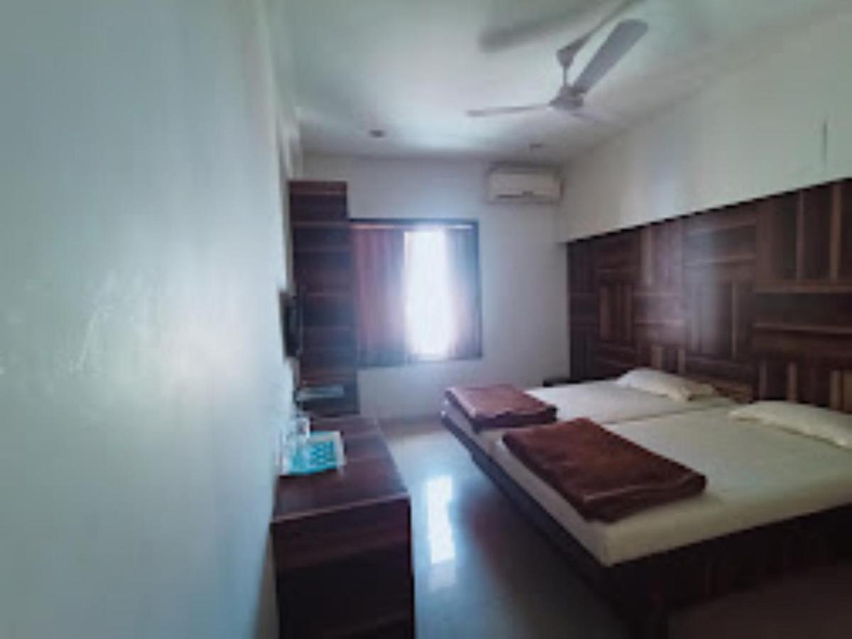 Atithi Guest House,Nashik Extérieur photo